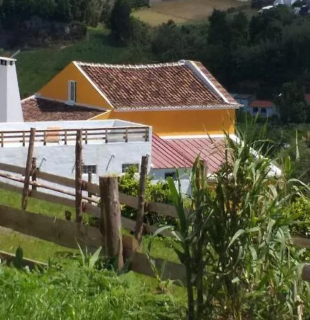 Um Da Casa Do Monte Apartmán