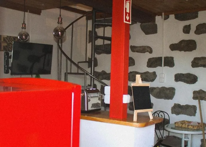 Um Da Casa Do Monte 아파트 Água de Alto