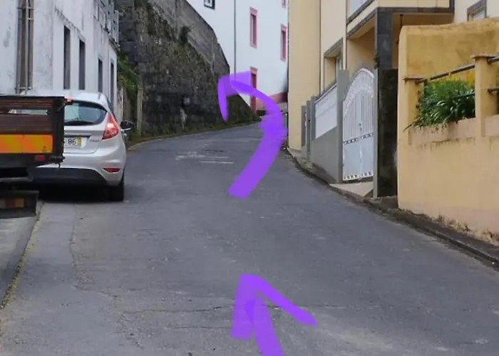 Um Da Casa Do Monte * Água de Alto