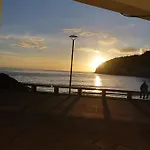Um Da Casa Do Monte * Agua de Alto