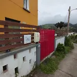 Um Da Casa Do Monte Apartment *