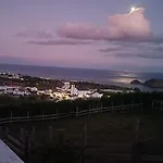 Um Da Casa Do Monte * Agua de Alto